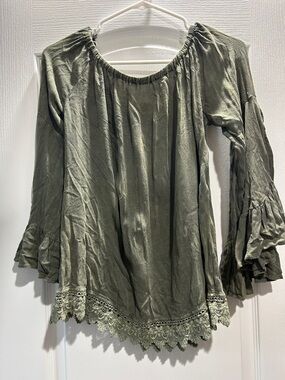 Francesca's Collections Olive Green Peasant Top with Crochet Trim